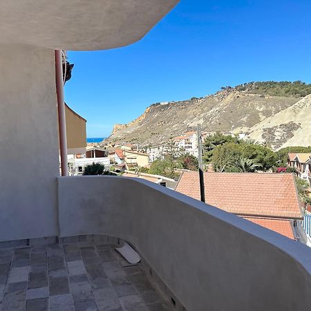 Villa Andromeda Apartments Реальмонте Экстерьер фото