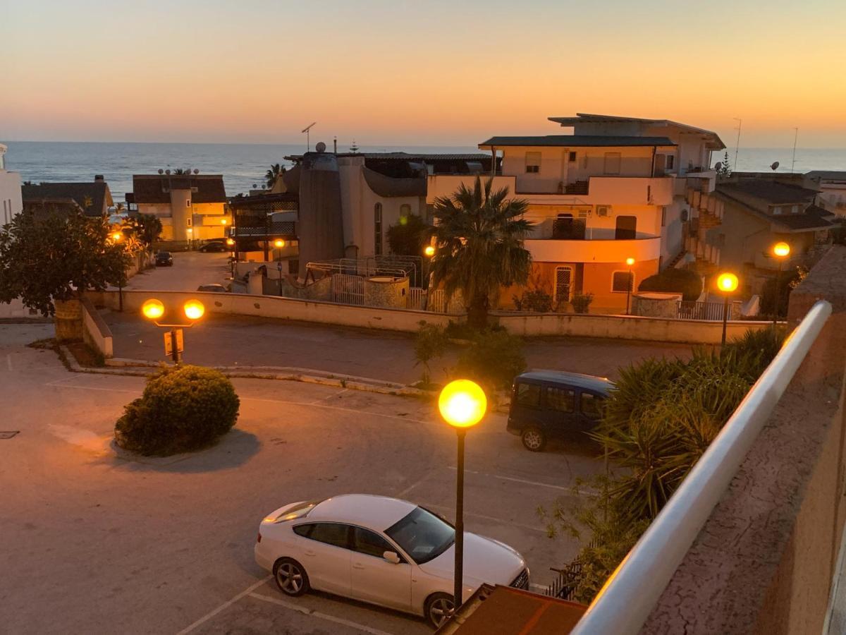 Villa Andromeda Apartments Реальмонте Экстерьер фото