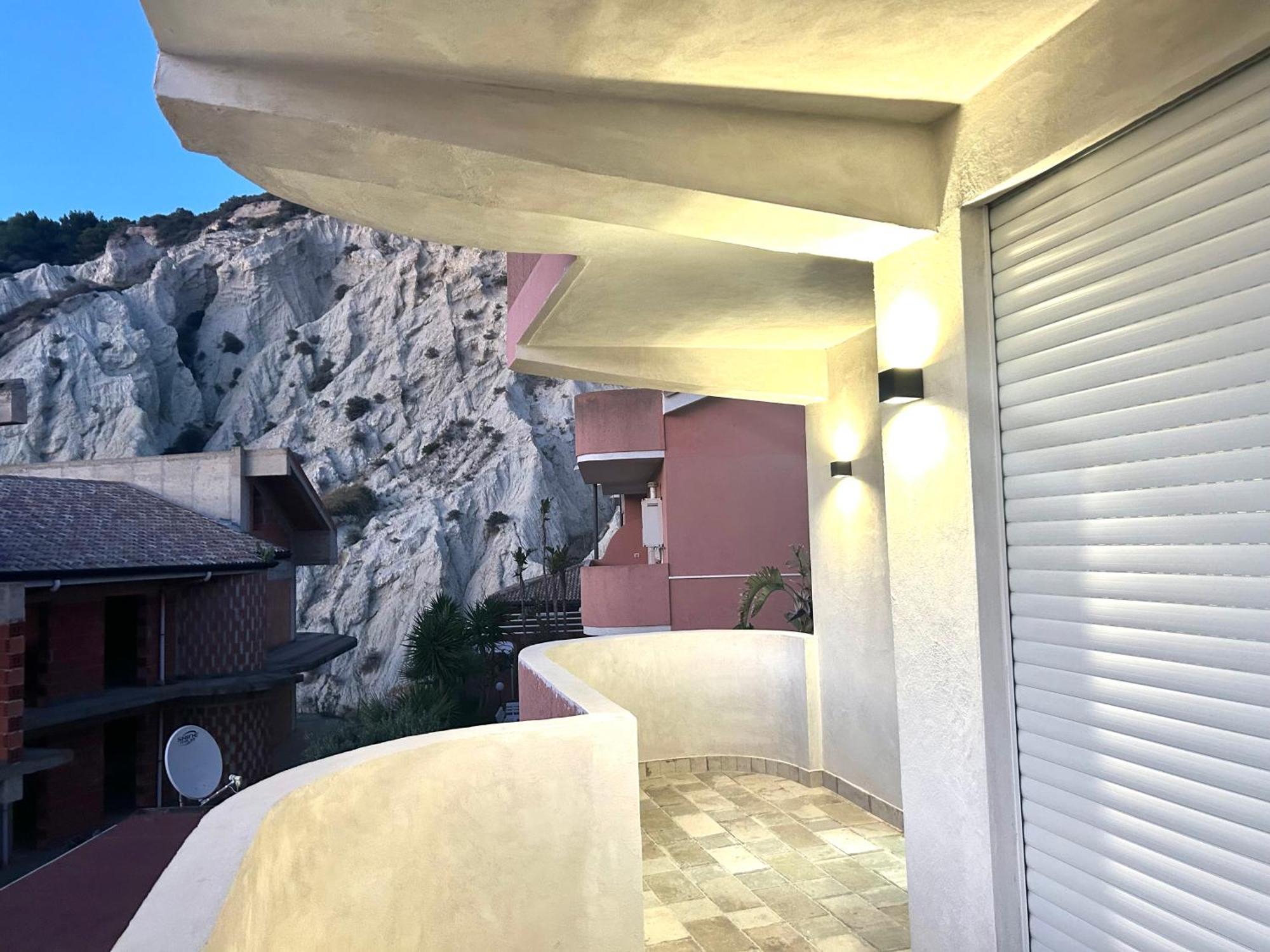 Villa Andromeda Apartments Реальмонте Экстерьер фото